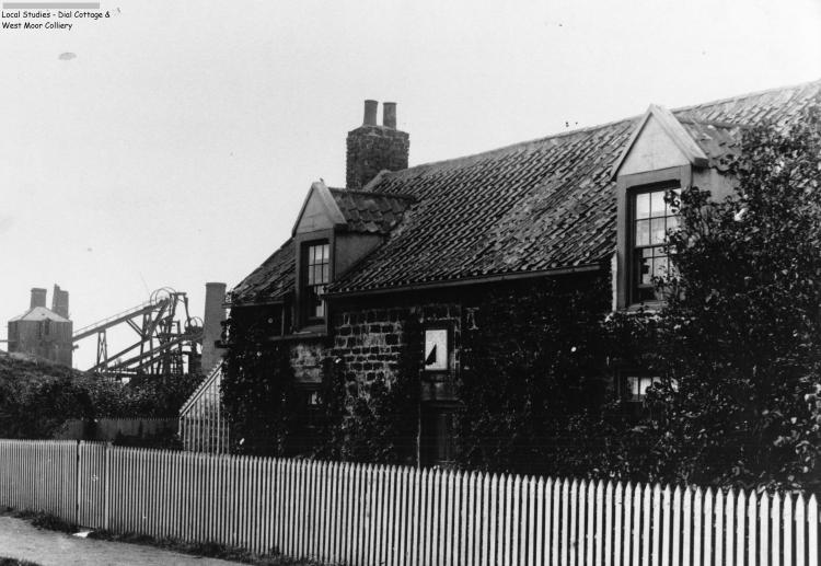Dial Cottage and West Moor Colliery - Courtesy North Tyneside Libraries